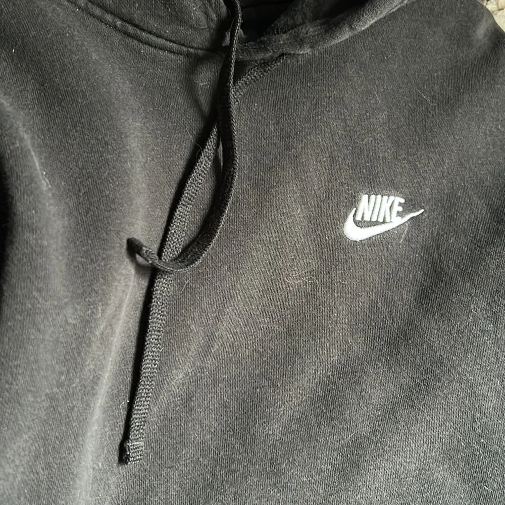 Nike Hoodie - Picture 4 of 5